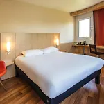 Ibis Chateau-thierry Hotel