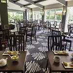 Ibis Chateau-thierry