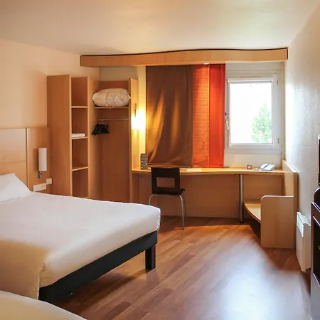 Ibis Chateau-thierry 3*