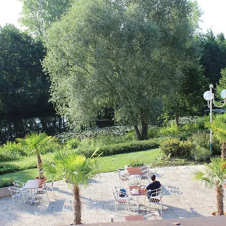 호텔 Ibis Chateau-thierry 3*