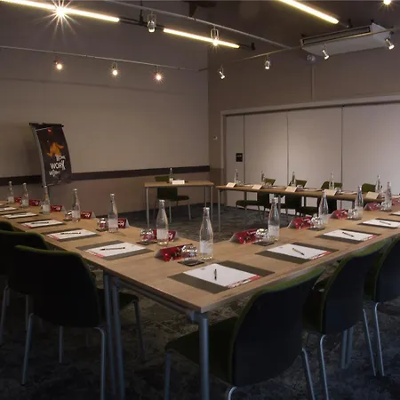 Hotel Ibis Château-thierry 3*