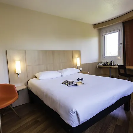 Ibis Château-thierry Hotel 3*