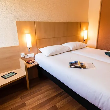 Ibis Chateau-thierry